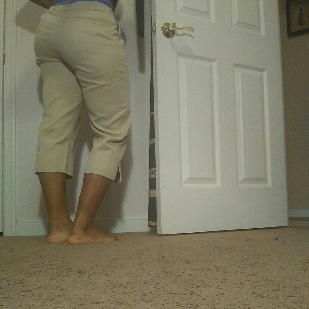 Capris - Picture 3 of 3
